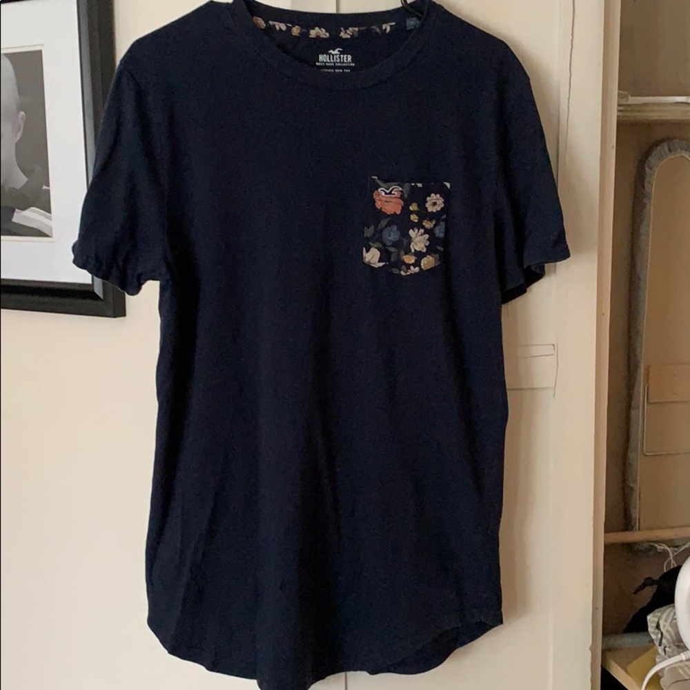 Hollister Curved Hem Tee